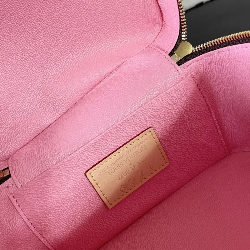 Louis Vuitton Cosmetic Bags Cozy 41604