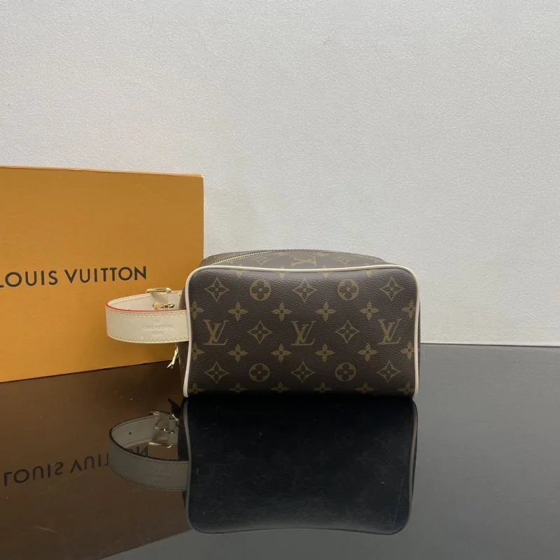 Louis Vuitton Cosmetic Bags Youthful 41606