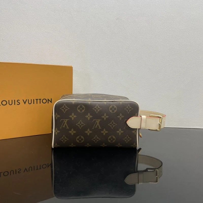 Louis Vuitton Cosmetic Bags Youthful 41606