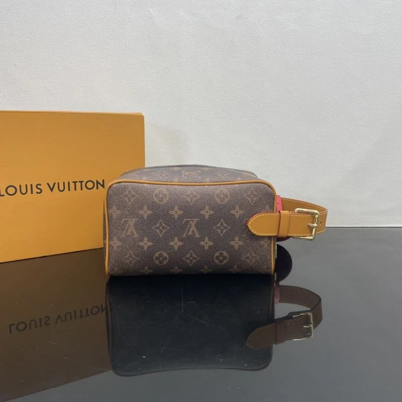 Louis Vuitton Cosmetic Bags EasyCare 41601