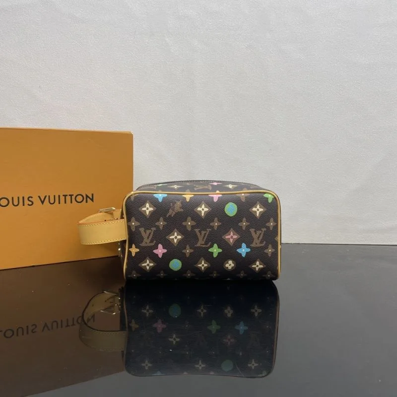 QuickDry Louis Vuitton Cosmetic Bags 41602
