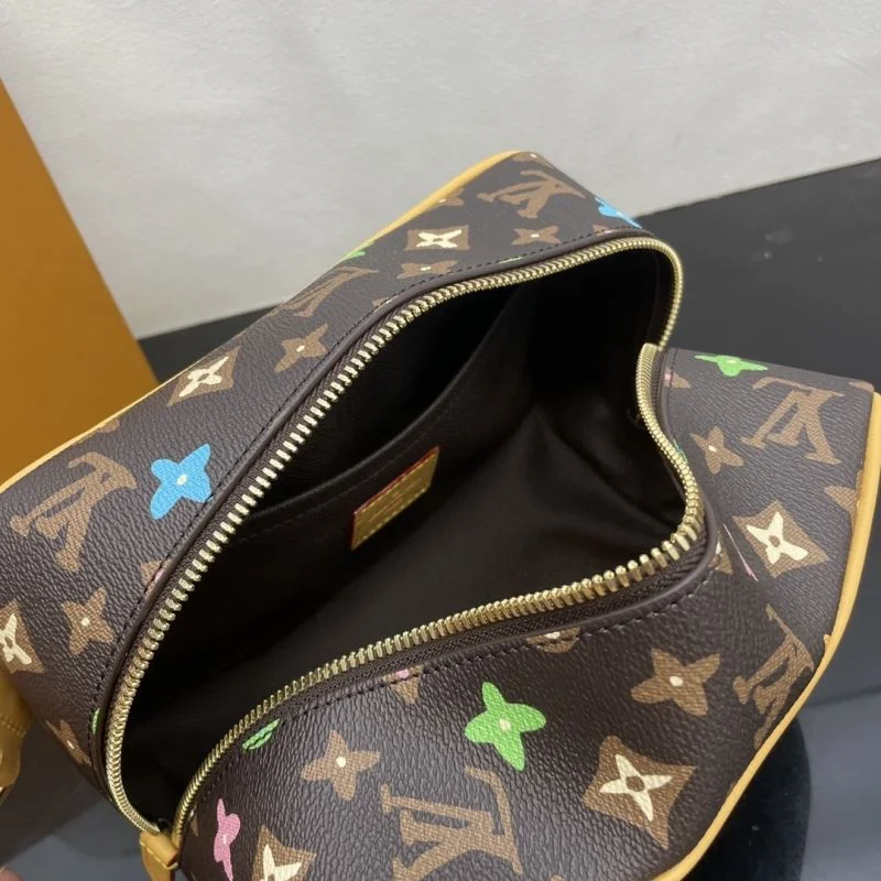QuickDry Louis Vuitton Cosmetic Bags 41602
