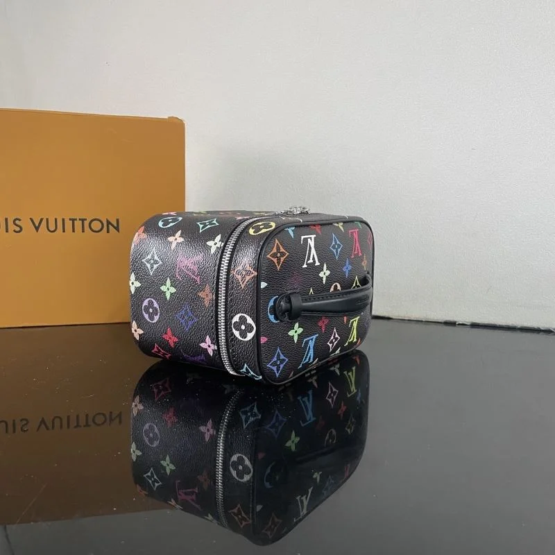 Sleek Louis Vuitton Cosmetic Bags 41613