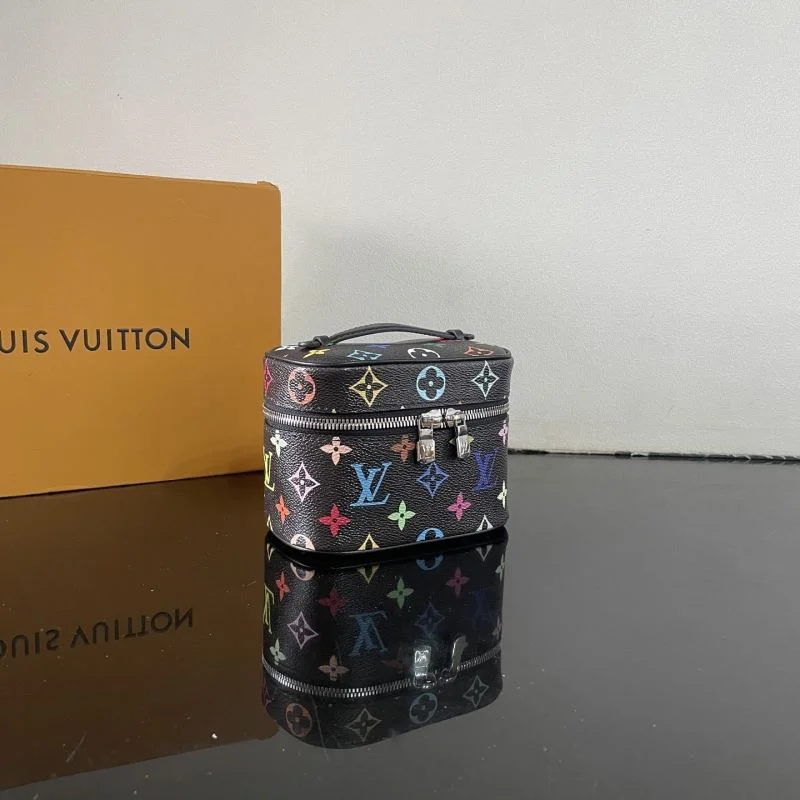 HighPerformance Louis Vuitton Cosmetic Bags 41599