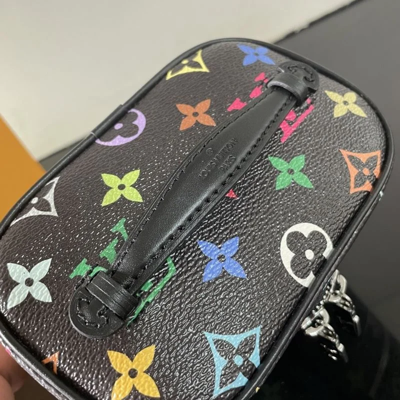HighPerformance Louis Vuitton Cosmetic Bags 41599