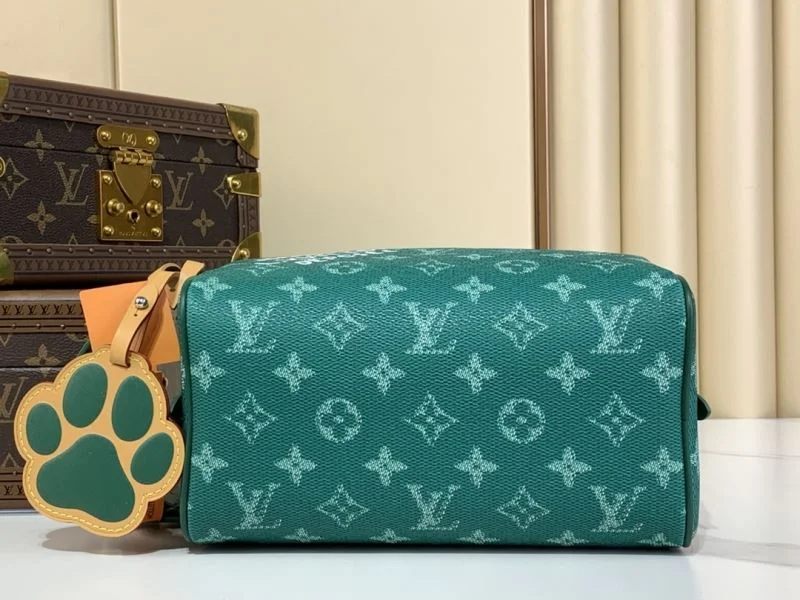 ComfortFit Louis Vuitton Cosmetic Bags 41271