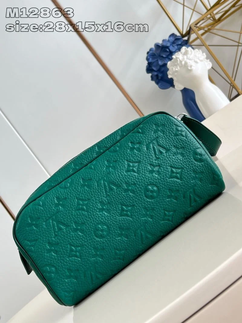 Louis Vuitton Cosmetic Bags Trendsetting 41236