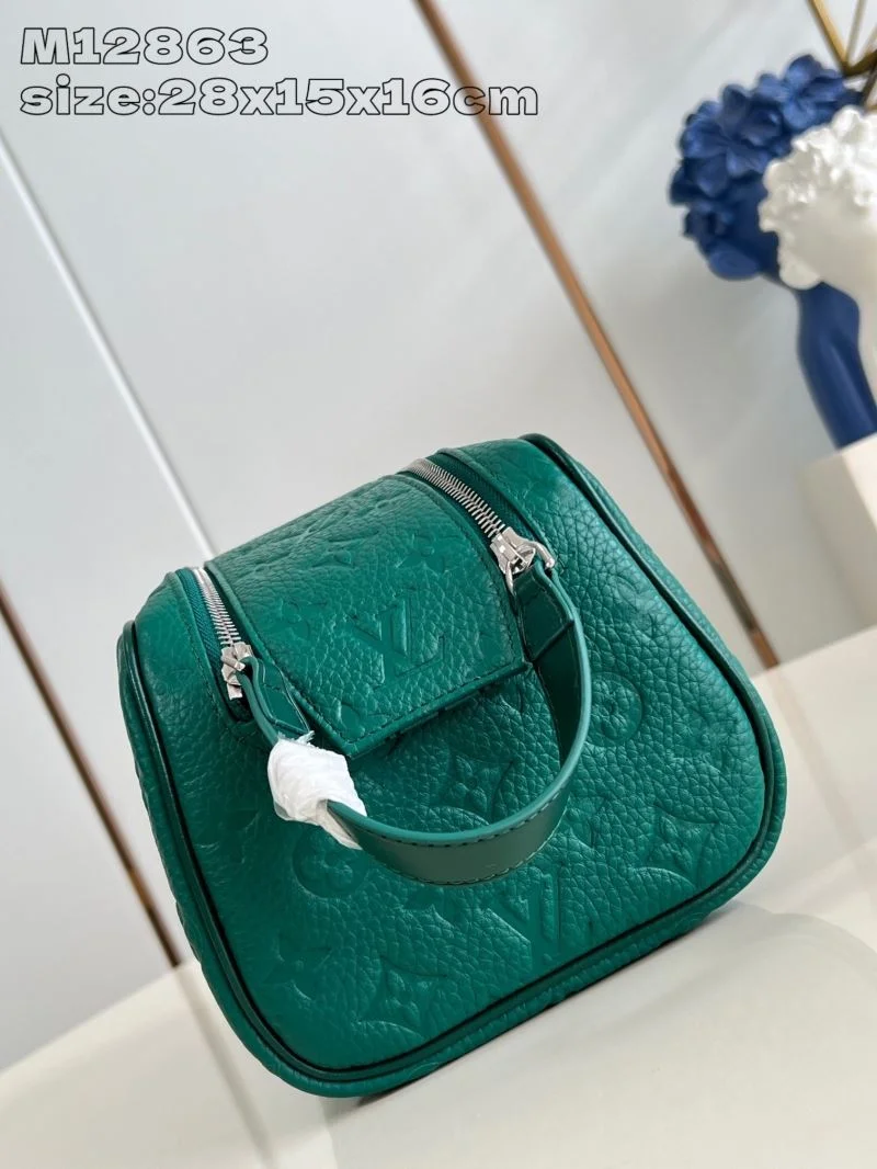 Louis Vuitton Cosmetic Bags Trendsetting 41236