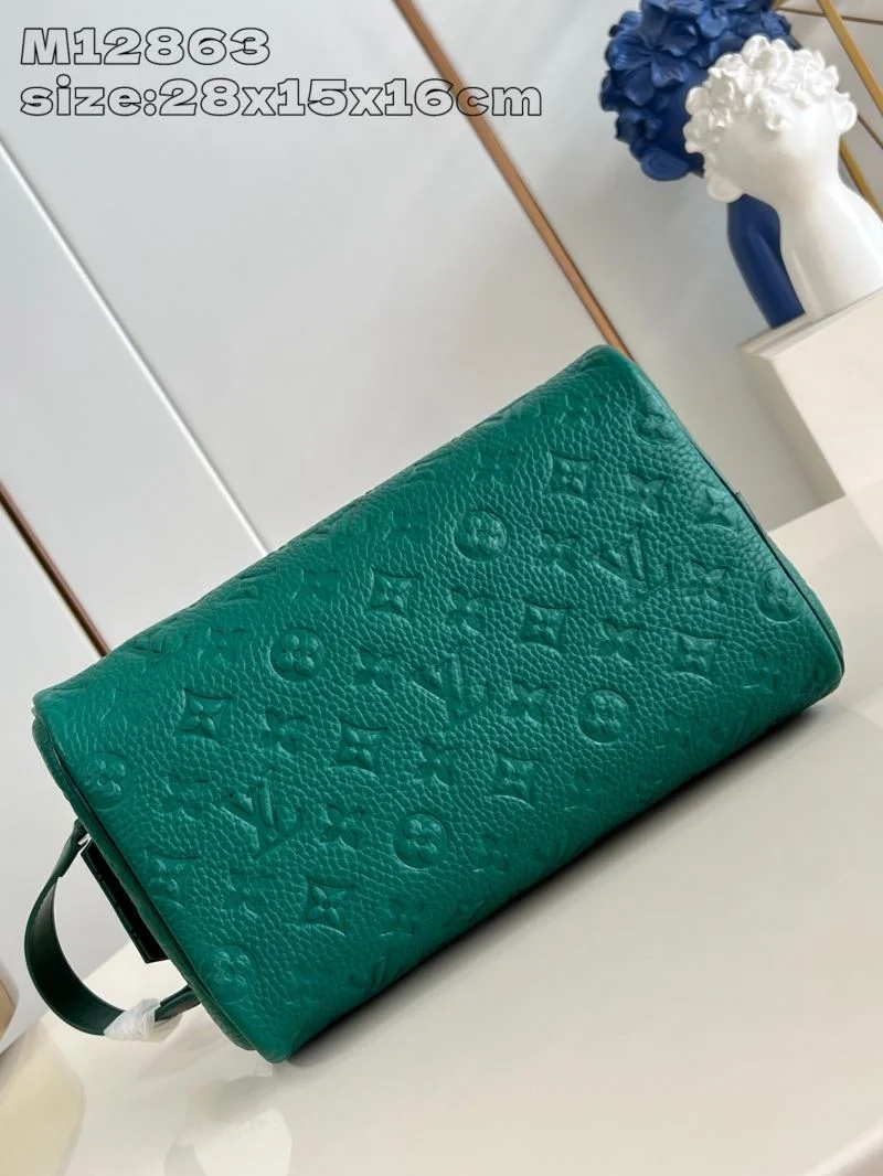 Louis Vuitton Cosmetic Bags Trendsetting 41236