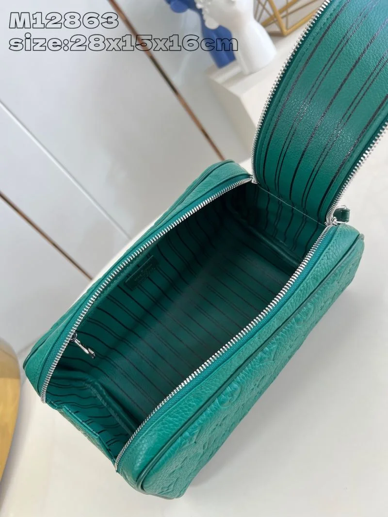 Louis Vuitton Cosmetic Bags Trendsetting 41236