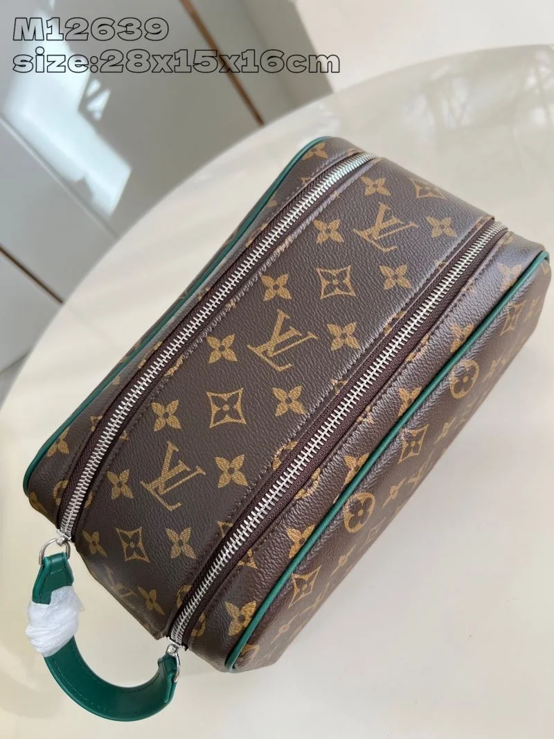 Louis Vuitton Cosmetic Bags Fashionable 41239