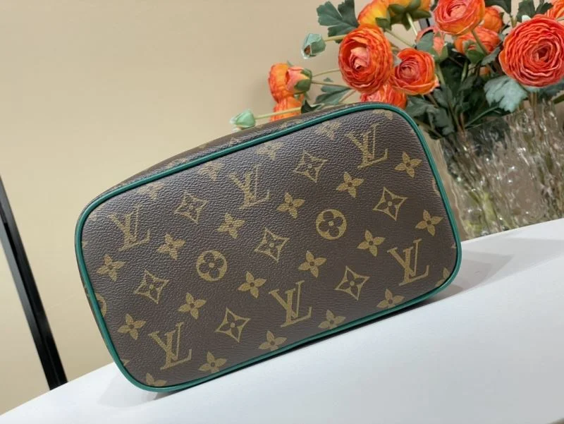 Louis Vuitton Cosmetic Bags FlexibleFit 41233