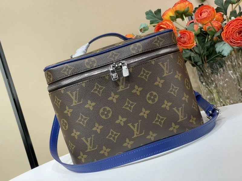 RelaxedFit Louis Vuitton Cosmetic Bags 41316