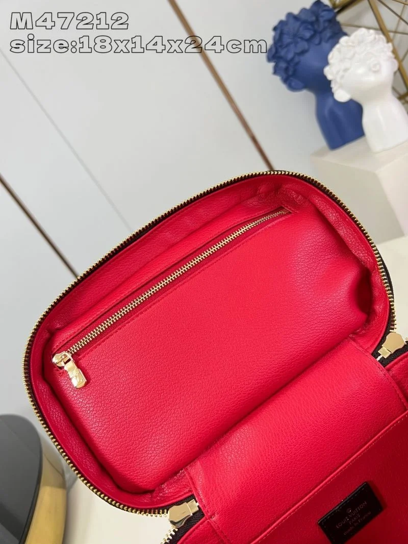 Louis Vuitton Cosmetic Bags Resilient 41221