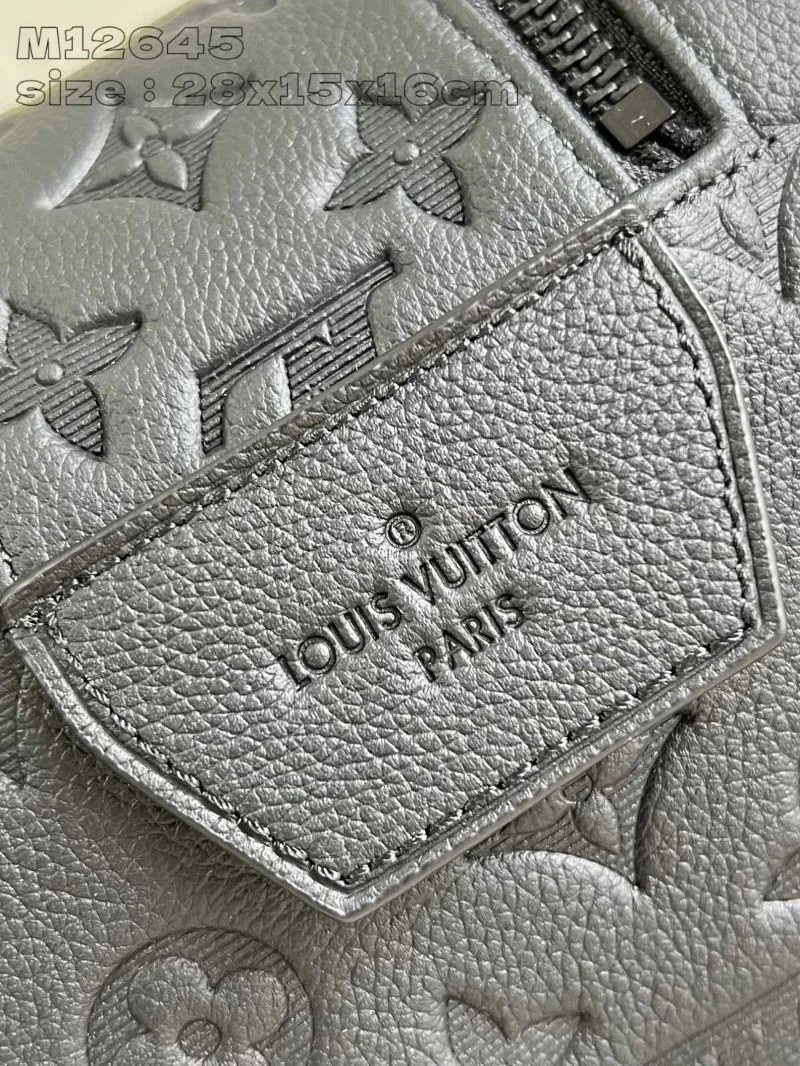 Stylish Louis Vuitton Cosmetic Bags 41222