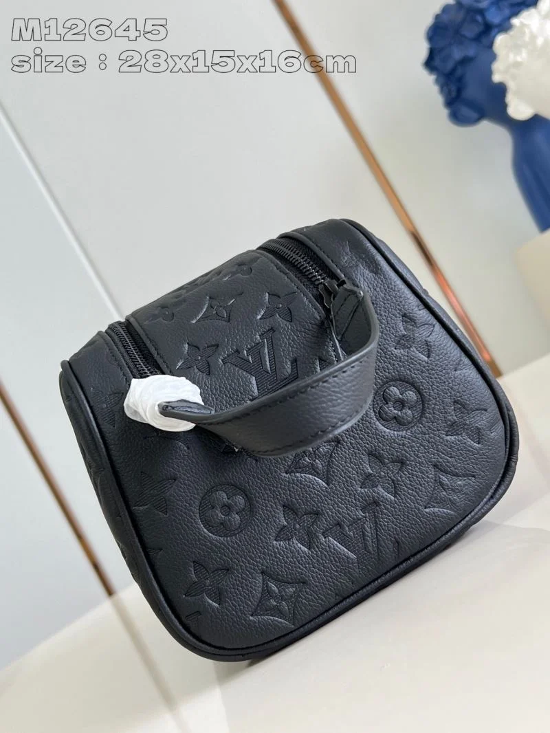 Stylish Louis Vuitton Cosmetic Bags 41222