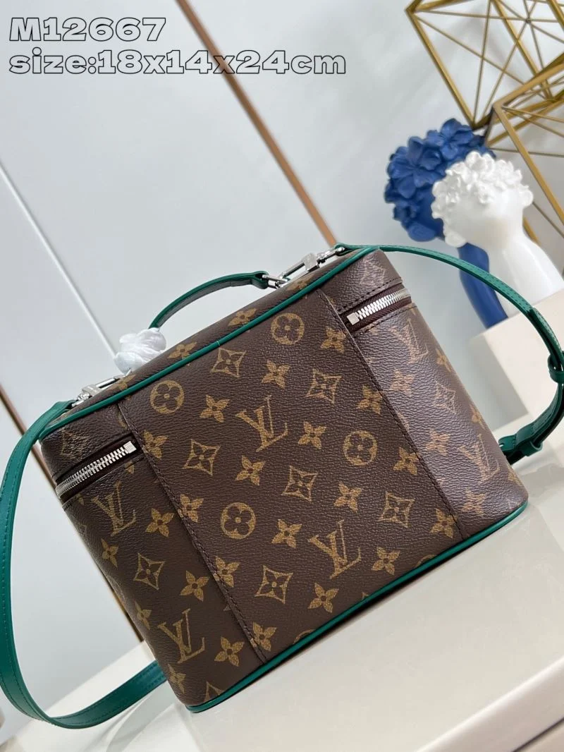 Bright Louis Vuitton Cosmetic Bags 41256