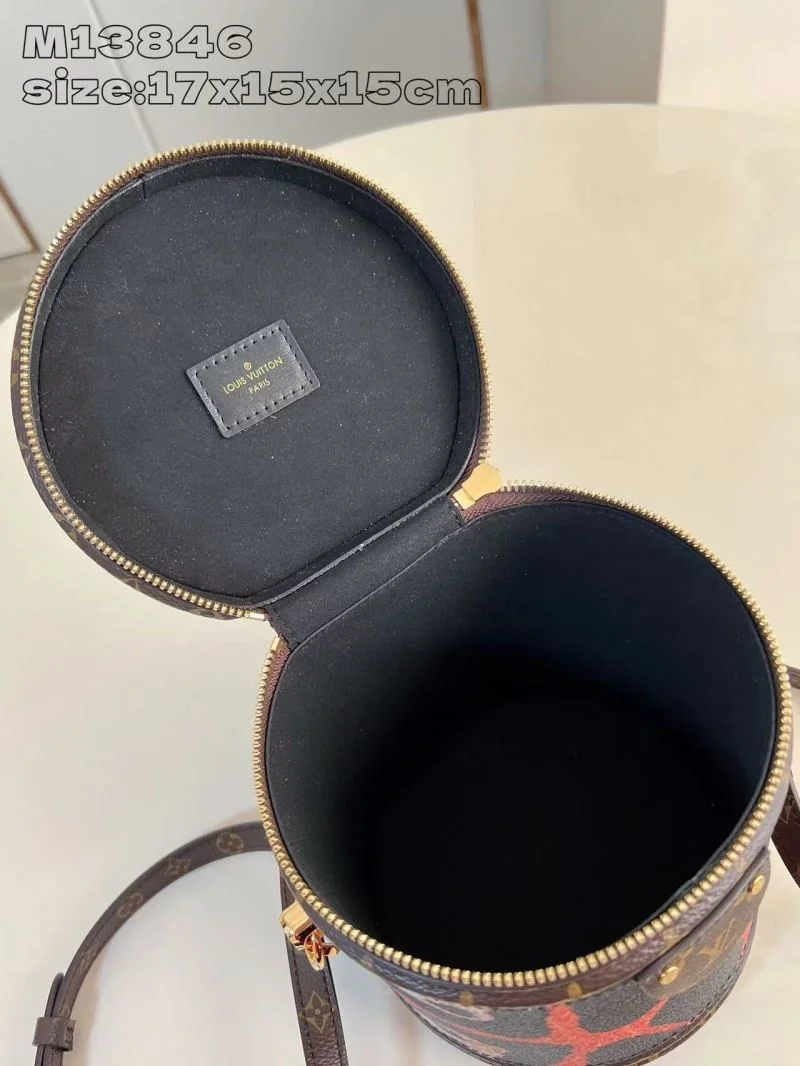 Louis Vuitton Cosmetic Bags Compact 41212