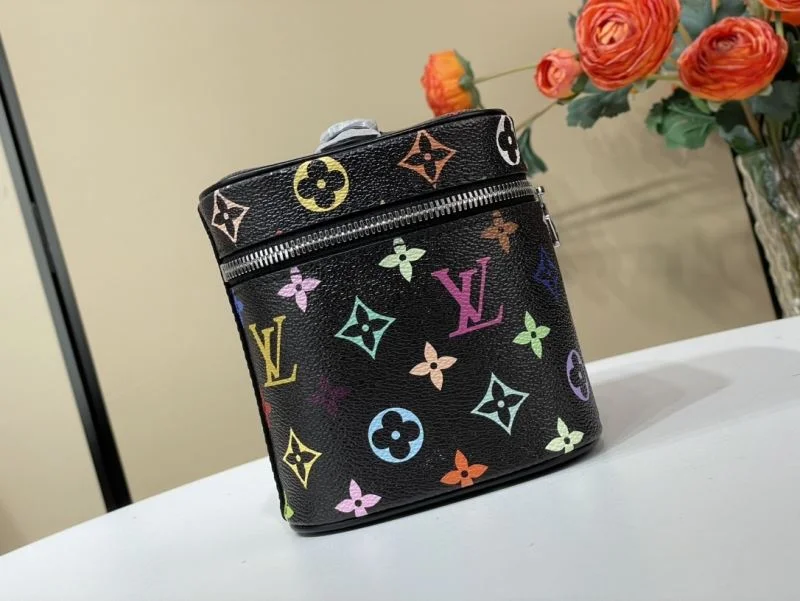 Louis Vuitton Cosmetic Bags MultiPurpose 40574