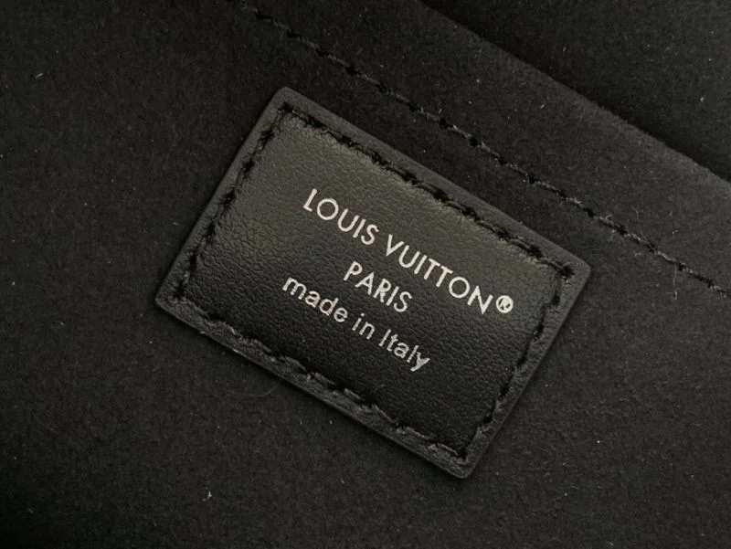 Reliable Louis Vuitton Cosmetic Bags 40577
