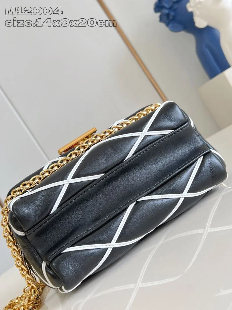 Louis Vuitton Cosmetic Bags TimelessDesign 40575