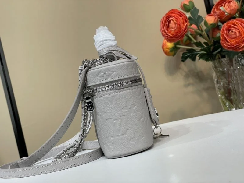 Louis Vuitton Cosmetic Bags AllSeason 40573