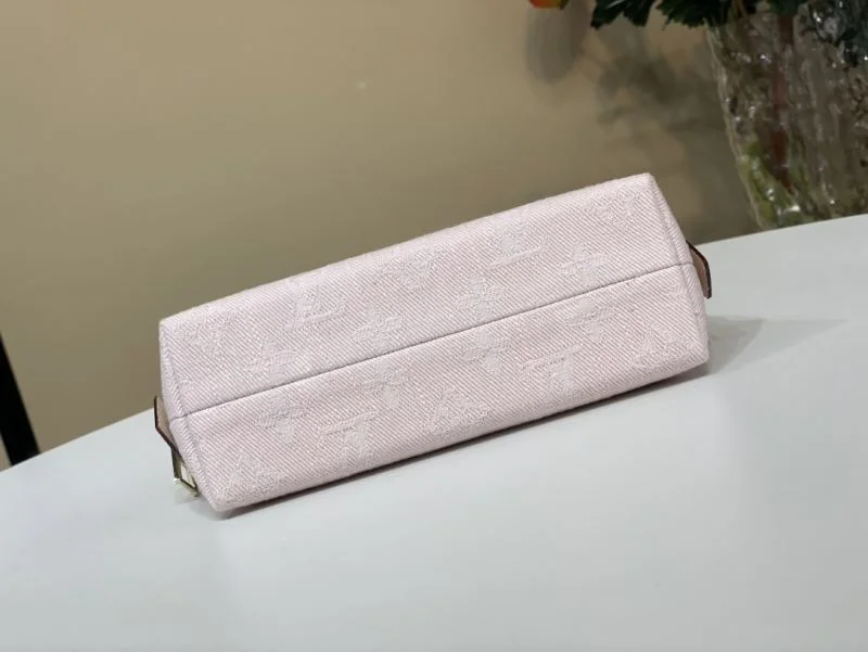 Bright Louis Vuitton Cosmetic Bags 40561