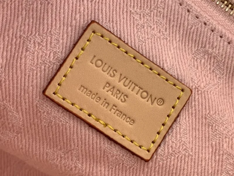 Youthful Louis Vuitton Cosmetic Bags 40606