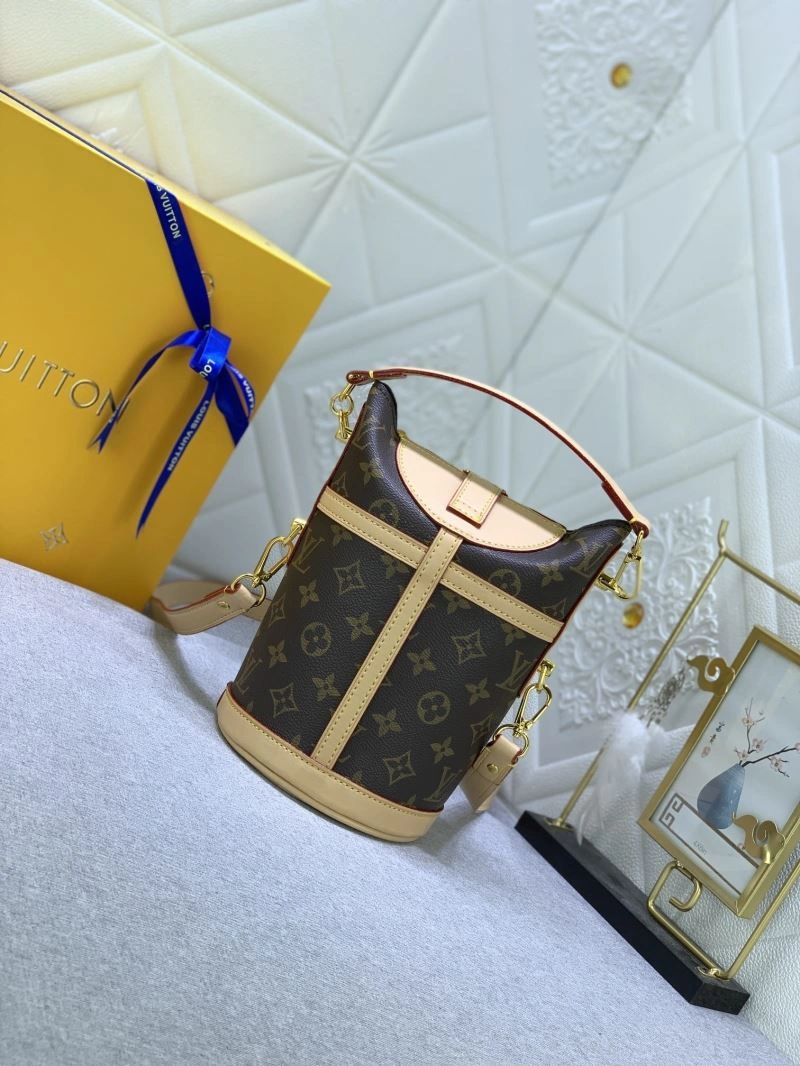 Lightweight Louis Vuitton Cosmetic Bags 79883