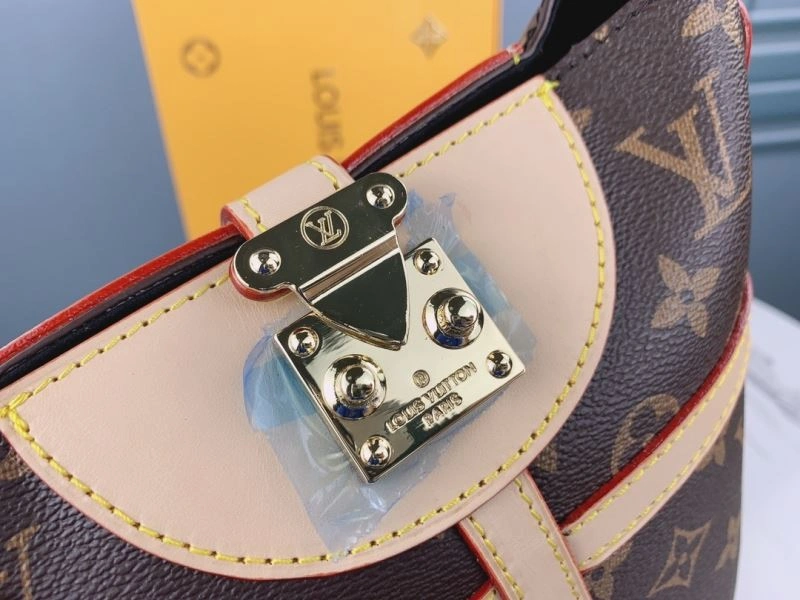Louis Vuitton Cosmetic Bags Unisex 79873