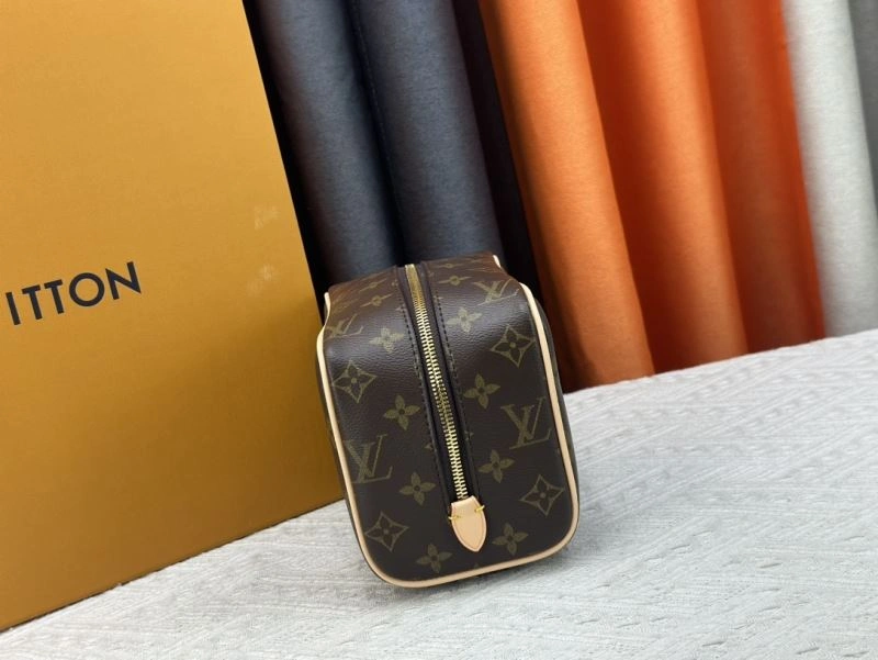 Louis Vuitton Cosmetic Bags NewStyle 79858
