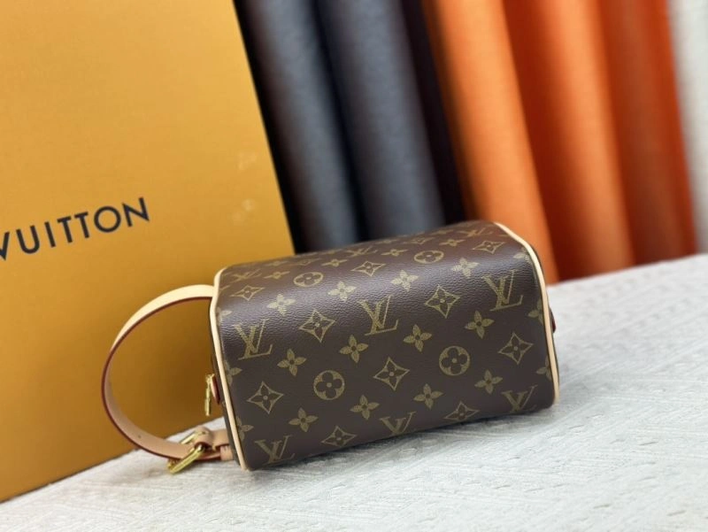 Louis Vuitton Cosmetic Bags NewStyle 79858