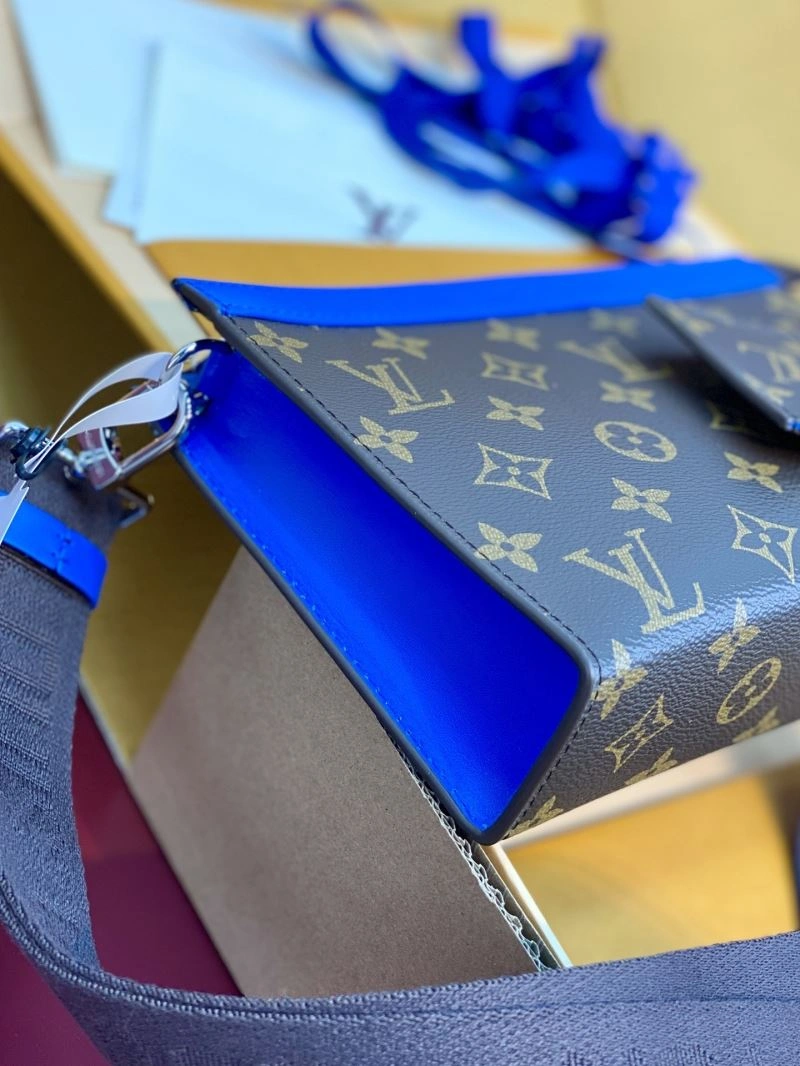 Louis Vuitton Cosmetic Bags TechFriendly 57348
