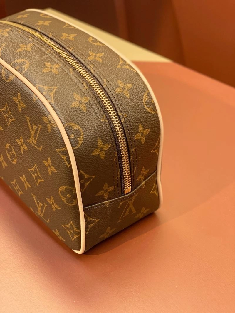 Cozy Louis Vuitton Cosmetic Bags 65734