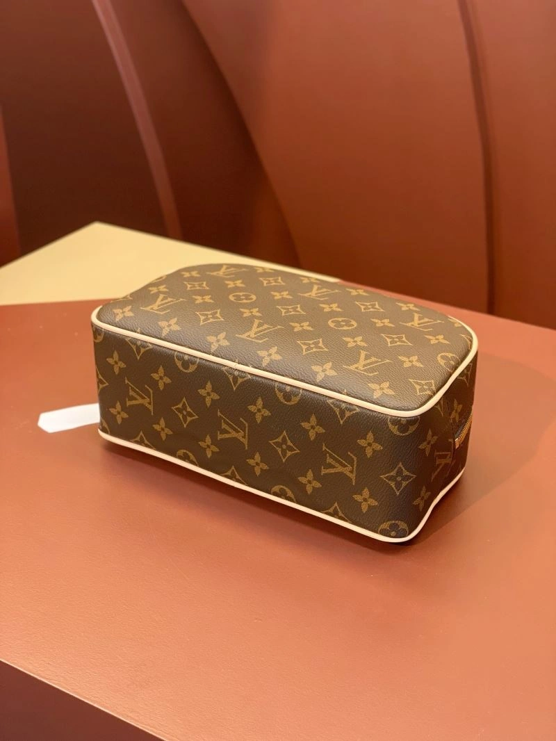 Cozy Louis Vuitton Cosmetic Bags 65734