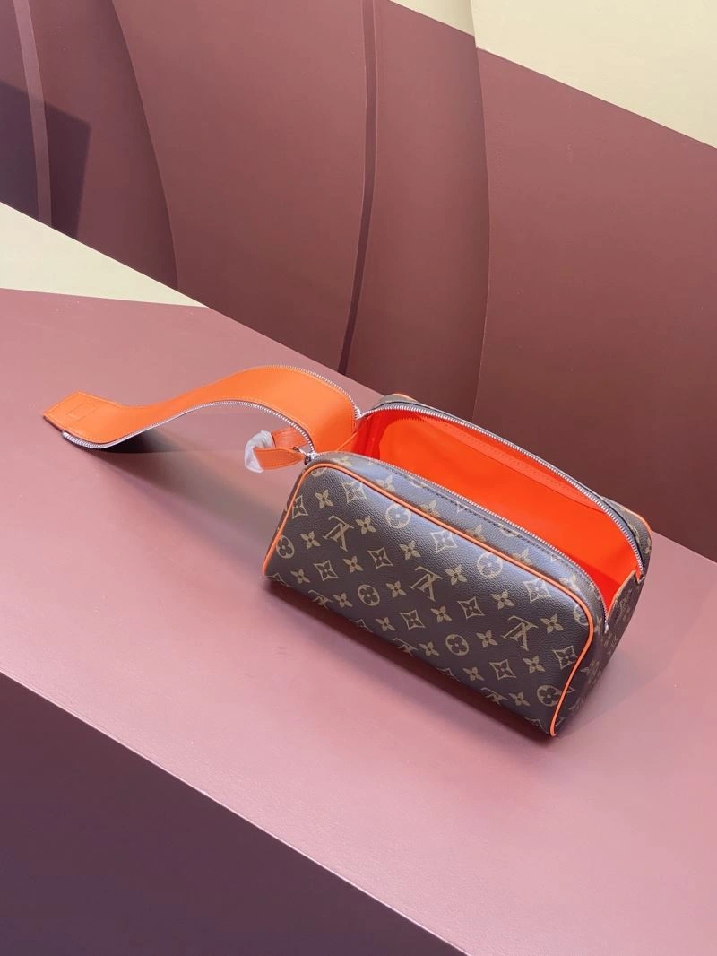 Bright Louis Vuitton Cosmetic Bags 65736