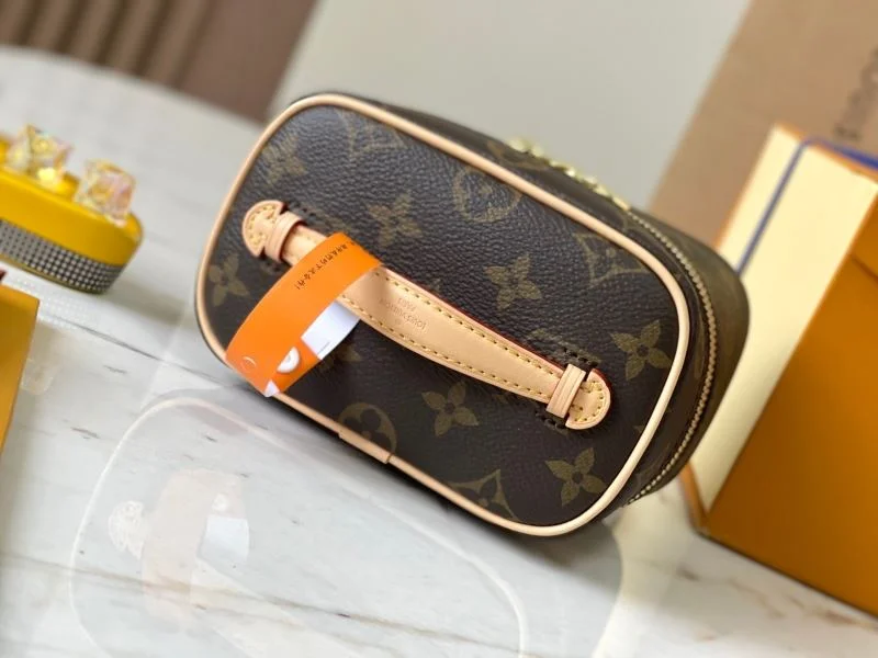Louis Vuitton Cosmetic Bags Functional 39764