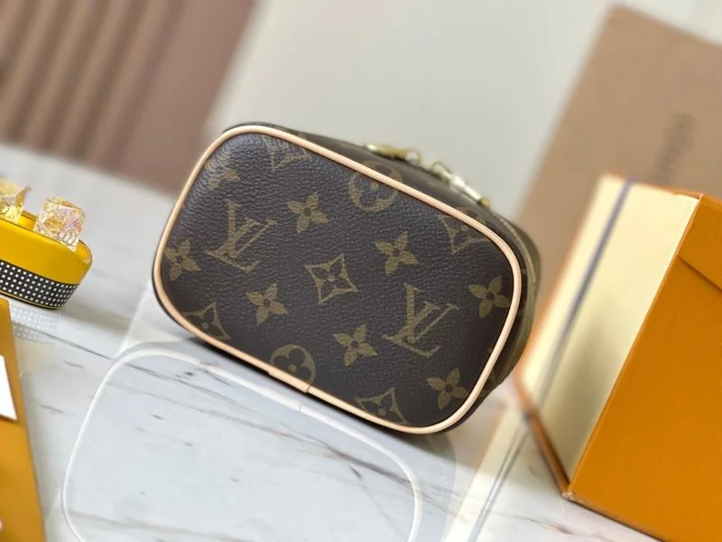 Louis Vuitton Cosmetic Bags Functional 39764