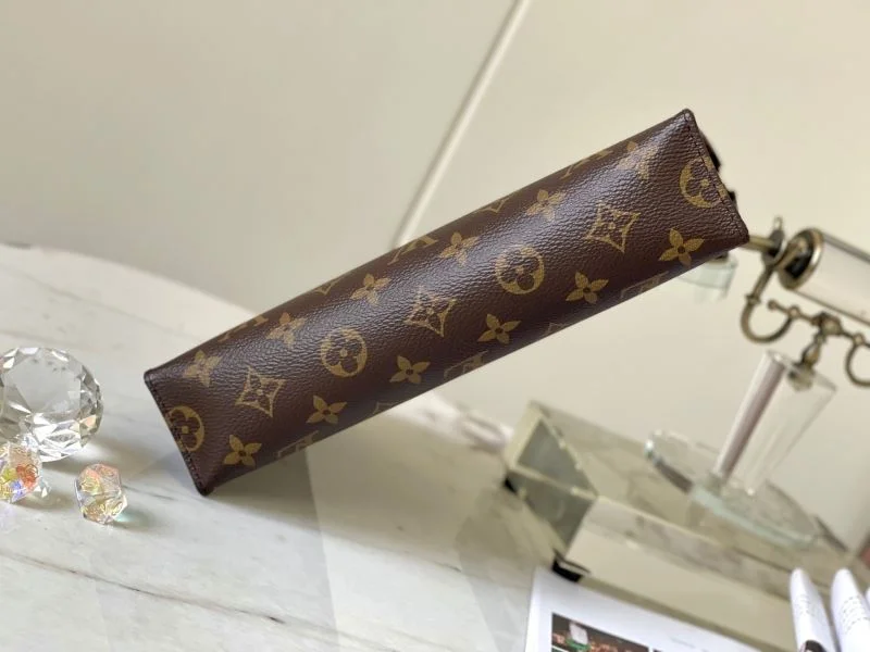 Affordable Louis Vuitton Cosmetic Bags 39759