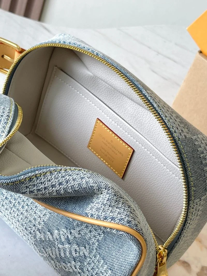 Stylish Louis Vuitton Cosmetic Bags 39751