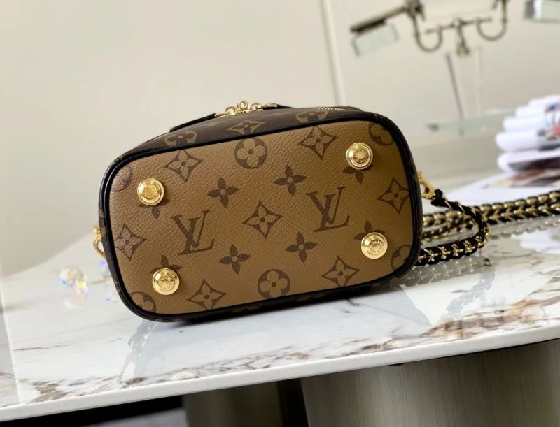 SportInspired Louis Vuitton Cosmetic Bags 39753