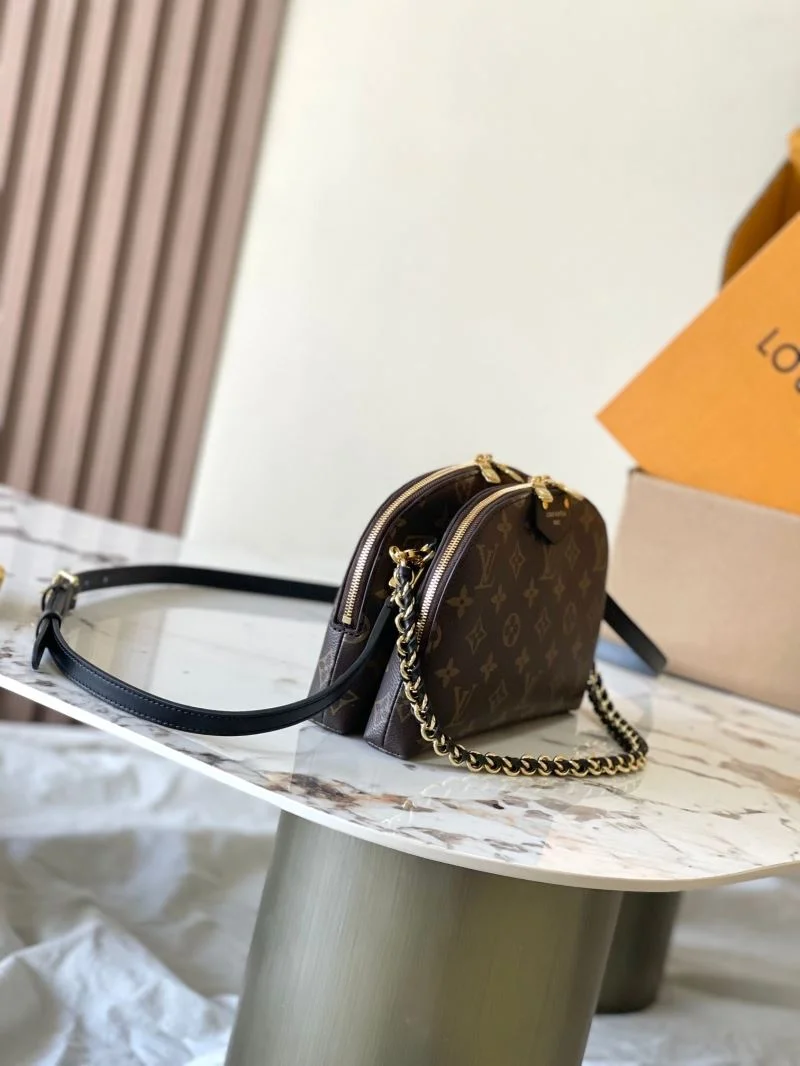 Breathable Louis Vuitton Cosmetic Bags 39750