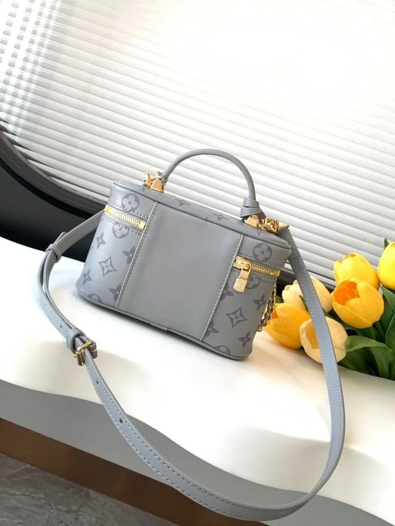 Louis Vuitton Cosmetic Bags OdorResistant 38899