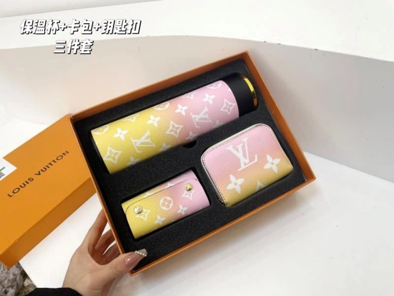 Versatile Louis Vuitton Cups 262741