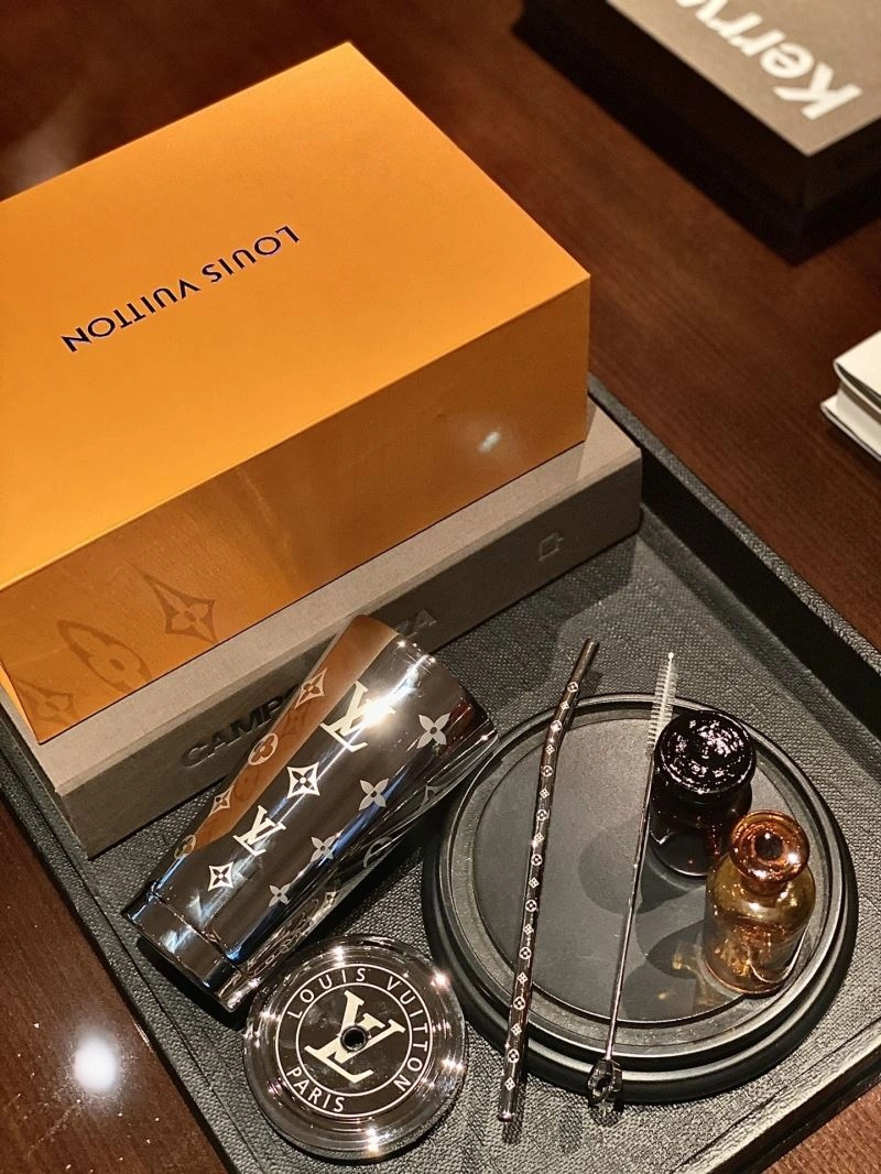 Louis Vuitton Cups Sporty 262734