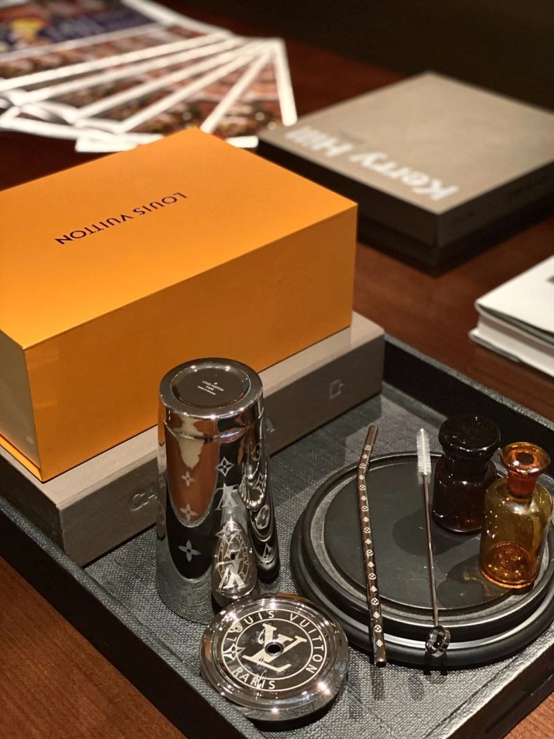 Louis Vuitton Cups Sporty 262734