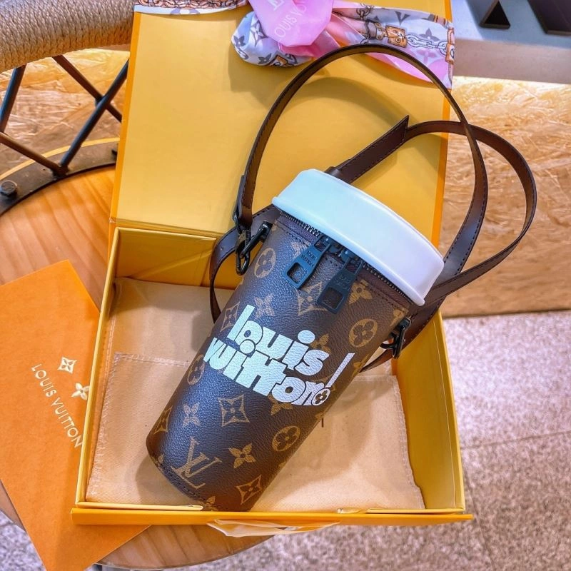 Louis Vuitton Cups ModernLook 262736