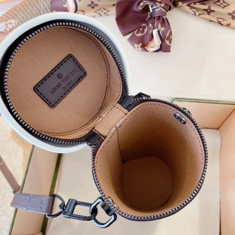 MoistureWicking Louis Vuitton Cups 262737