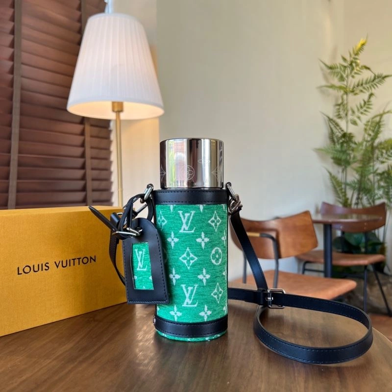 Vibrant Louis Vuitton Cups 262779