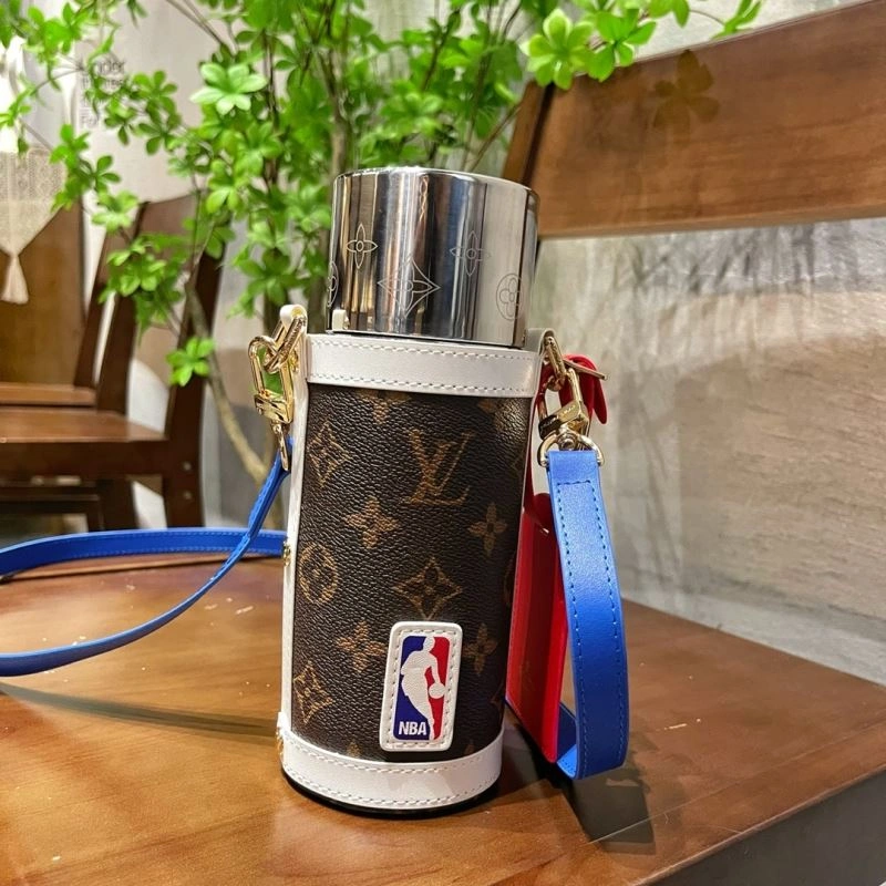 Elegant Louis Vuitton Cups 262755